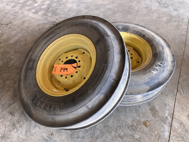(2) 7.6-15 tires on John Deere steel 6-bolt rims